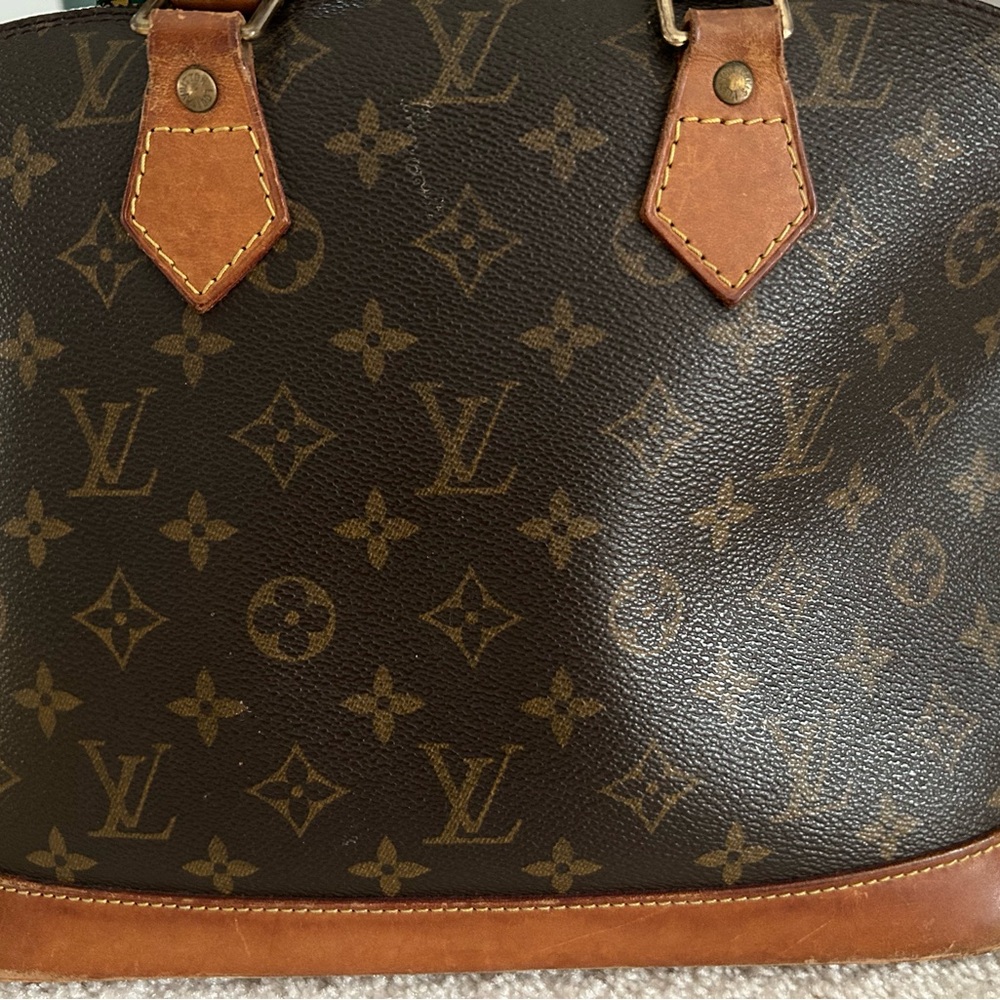 Louis Vuitton Monogram Canvas Alma with purse twilly’s - Picture 12 of 12